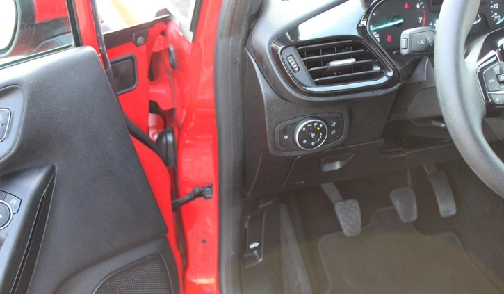 Ford Fiesta cena 34900 przebieg: 33250, rok produkcji 2019 z Kamień Pomorski małe 562
